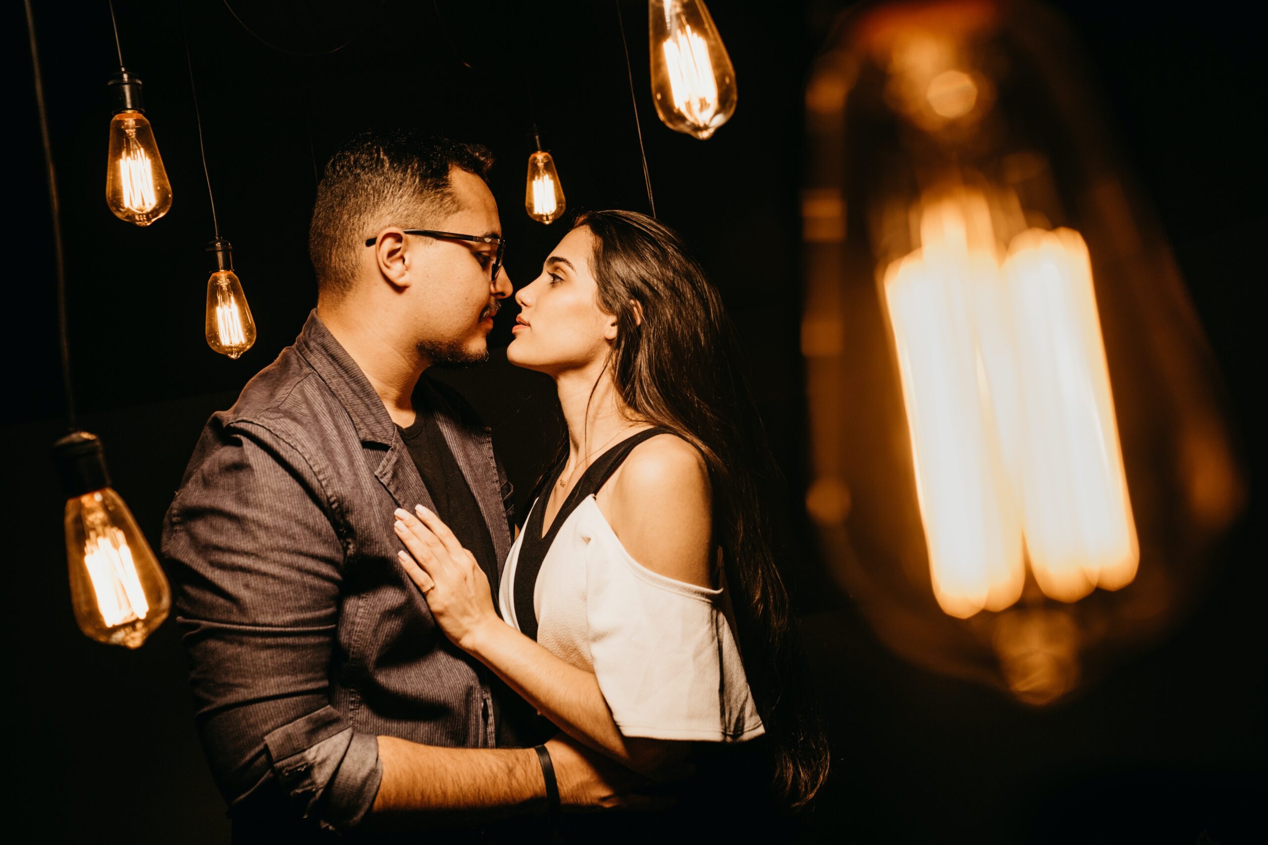 Tips on the Best Way to Make Your First Date Critical