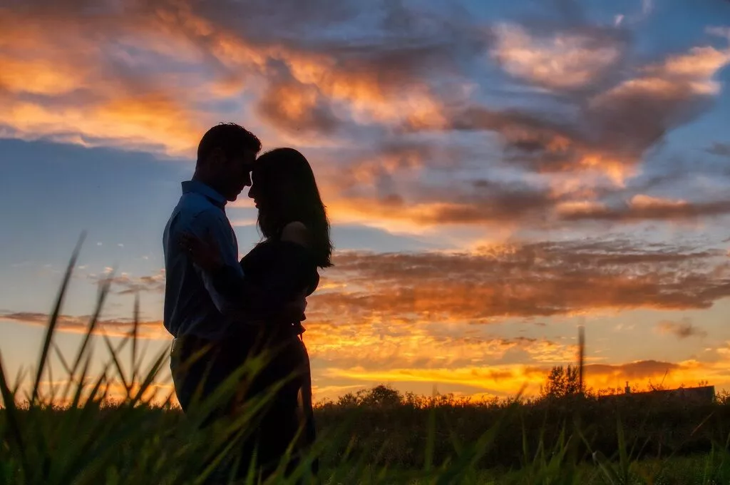 Free Or Paid Dating Websites - What's the Difference?